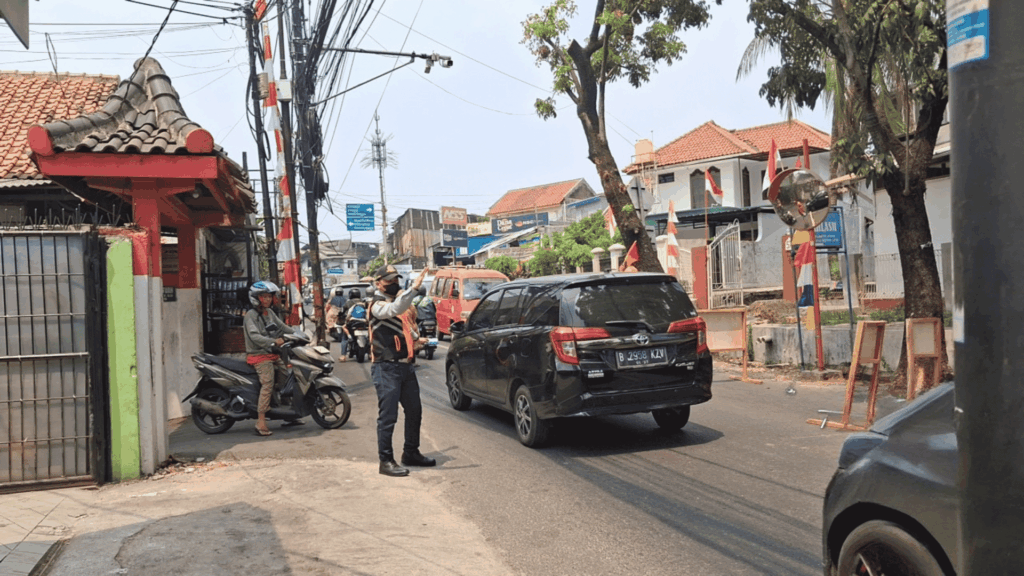 Ada Pekerjaan Infrastruktur yang Berdampak pada Arus Lalu Lintas, Sudinhub Jakarta Timur Siagakan Petugas